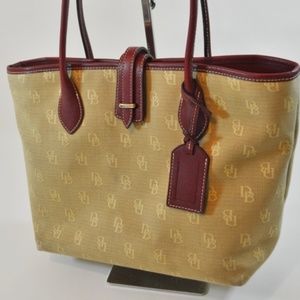AUTHENTIC Dooney & Bourke Cindy Shoulder Bag Tote